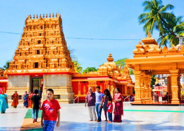 04_2013-12-17_Gokarnanatha Kshethra a Sacred Space Dedicated to Lord Shiva �꿨����ɪʲ��������-50001.JPG