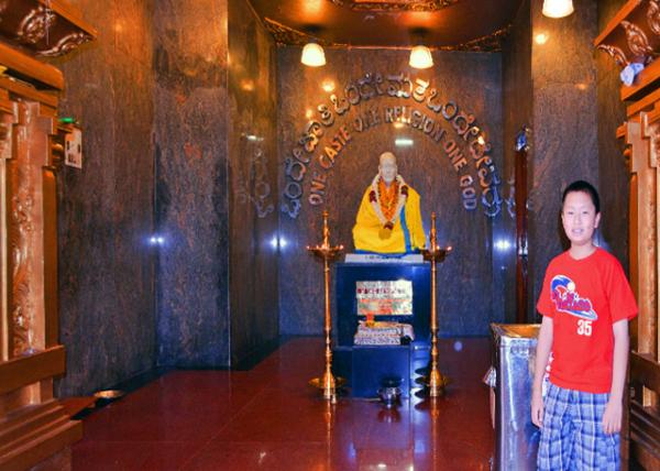 19_2013-12-17_Sree Narayana Guru One Caste, One religion, & One God for All Human Beings �������ɡ���³.jpg