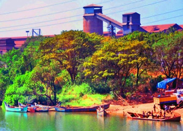 33_2013-12-17_Mangalore Port0001.JPG