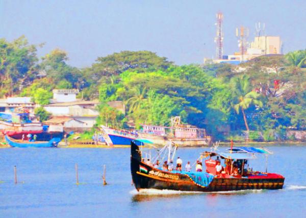 07_2013-12-18_Vembanad-30001.JPG