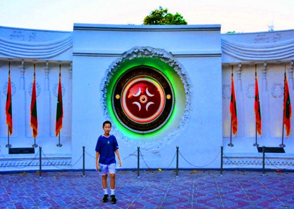 10_2013-12-19_Victory Monument ʤ�����0001.JPG