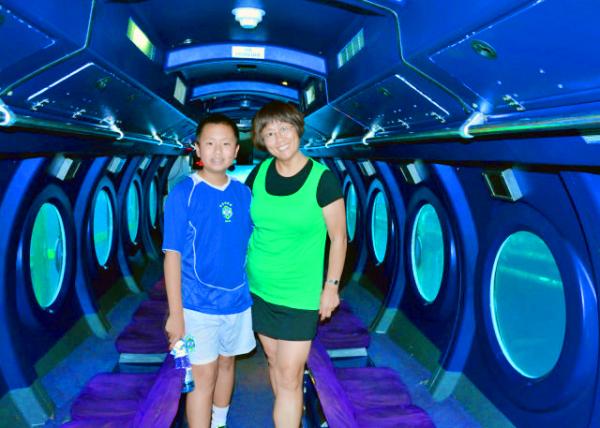 14_2013-12-19_Mal�� Submarine @ -40 m131 ft ����Ǳˮͧ��ˮ��40��-131Ӣ��-30001.JPG