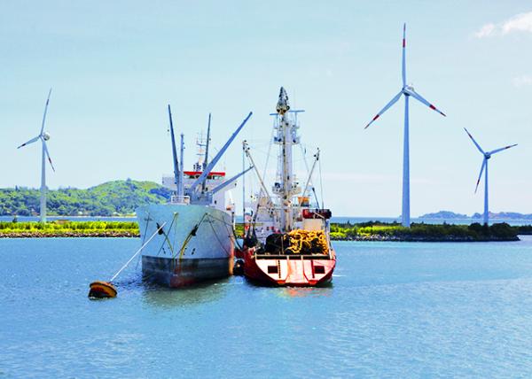 42_2013-12-23_Reefer & Hull Trawler.jpg