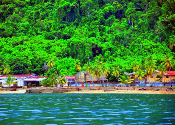 04_2013-12-30_Nosy Be_Fishing Village ���-40001.JPG