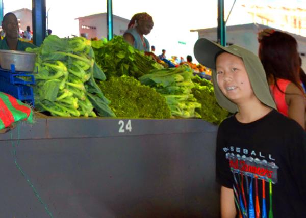 29_2014-01-02_Central Market_Big Bowl Balance30001.JPG