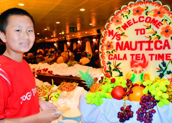 35_2014-01-04_Gala Tea Time-10001.JPG