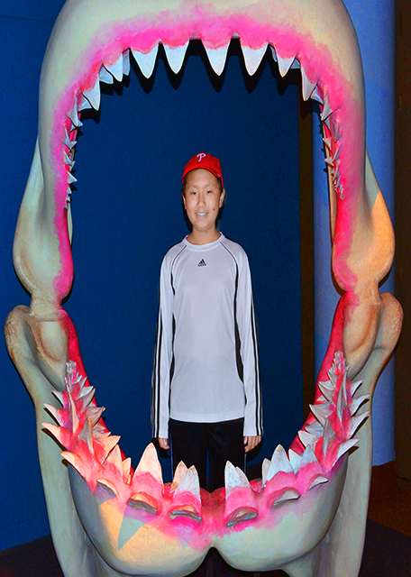 35_2014-01-06_South Africa Museum & Planetarium in a Skeleton of a Shark's Super Jaws �Ϸǲ���������Ĺ�0001.jpg
