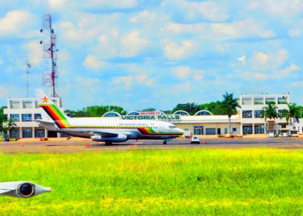 01_2014-01-09_Victoria Falls Airport, Zimbabwe ��Ͳ�Τ��ά�������ٲ����� 0001.JPG