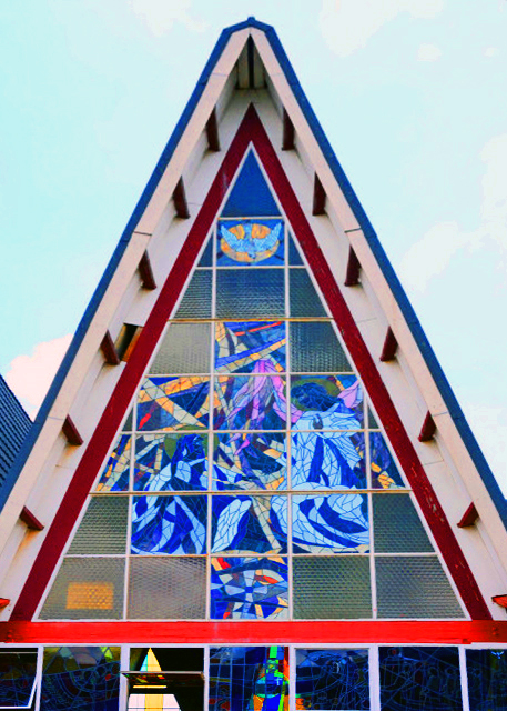 1781750002783453.jpg 3(2014-01-10_Regina Mundi Stained Glass of Virgin Mary's Life Gifted by Poland 波兰捐赠的玛丽一生彩色玻璃窗-40001.JPG