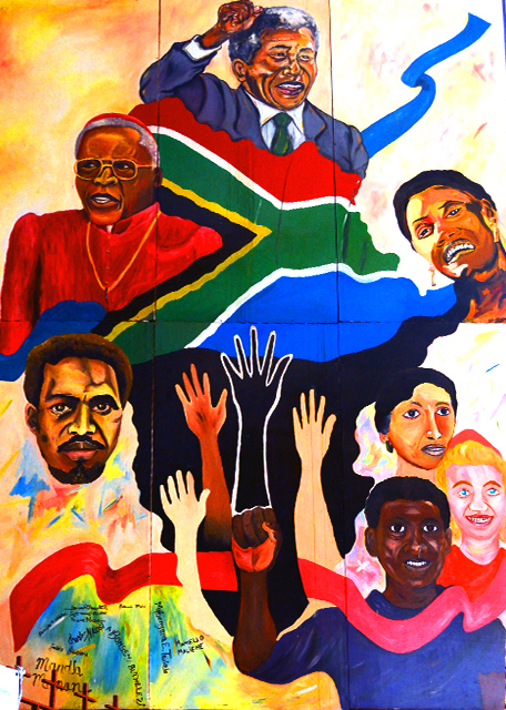 1781750053193636.jpg 41_2014-01-10_Regina Mundi_Nelson Mandela (Top Centre), Anglican Archbishop Desmond Tutu (Top Left), Tsietsi Mashinini (Top Right) the main Student leader of the Soweto Uprising.jpg