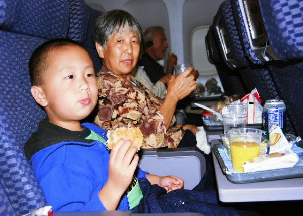 01_09-28-07_ EWR-HNL.jpg