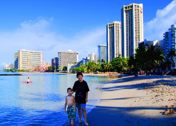 02_09-28-07_ Waikiki Beach.jpg