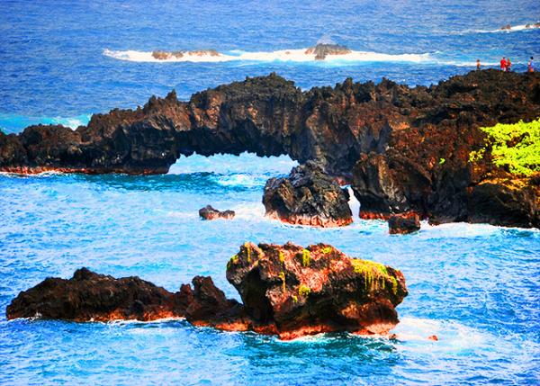 28_10-06-07_ Wainapanapa_Sea Arch.jpg