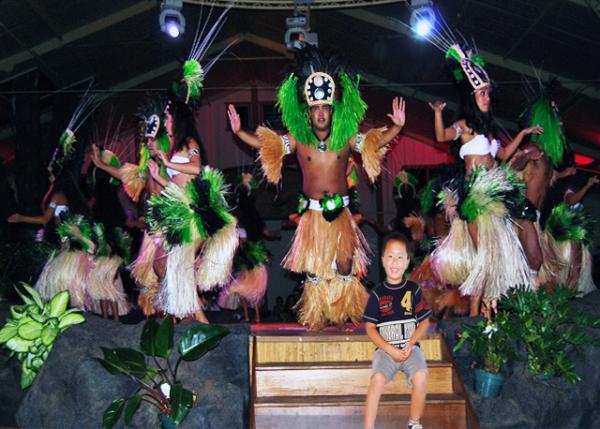 40_10-09-07_ Lu'au Kalamaku Featuring Mesmerizing Hula, Fire Knife Dancing, & Live Music-10001.jpg