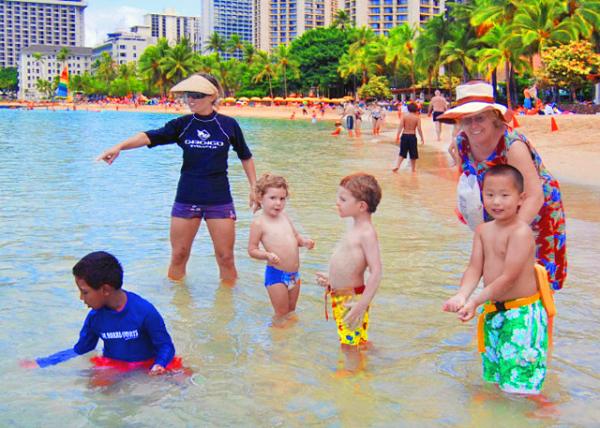 21_09-29-07_ New Friends @ Waikiki Beach ��������̲��������-10001.JPG
