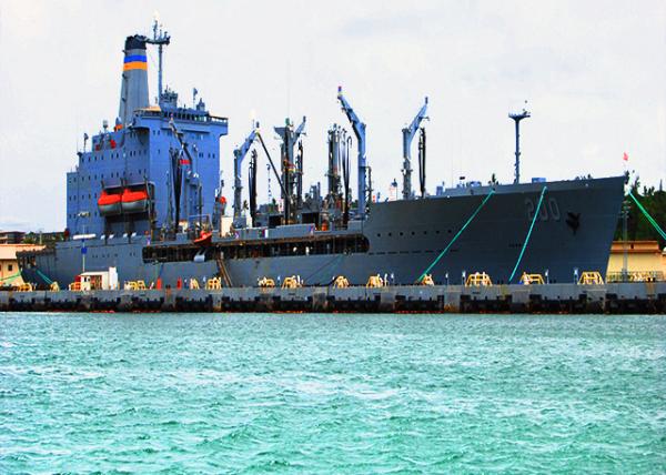 39_09-30-07_ Pearl Harbour_Fleet Replenishment Oiler.jpg