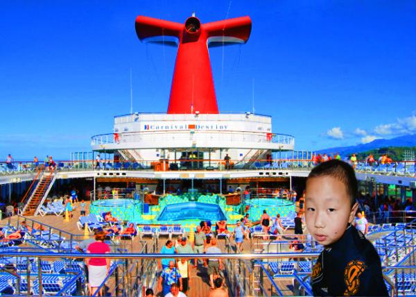 16_01-29-08_ Carnival Destiny_Lido Deck ���껪�����˺�����-10001.jpg