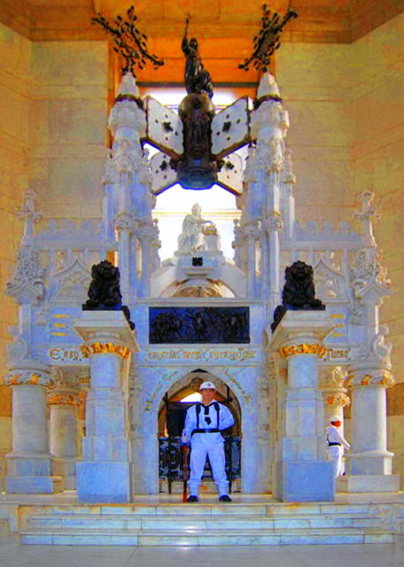 22_02-02-08_ Santo Domingo-Tomb of Christopher Columbus ����˹�и������ײ�֮Ĺ0001.JPG