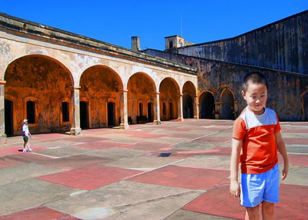 41_02-04-08_ Fort San Cristobal_Barracks ��Ӫ-80001.jpg