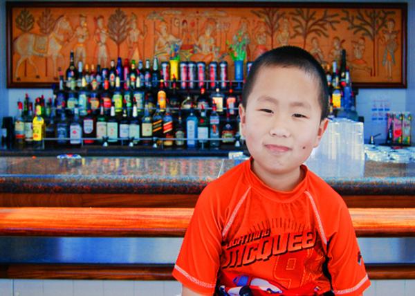 14_01-25-09_ Island Princess_Crooners Bar.jpg