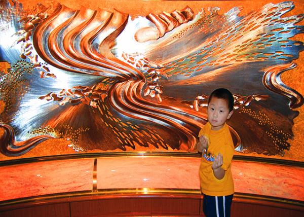 39_01-26-09_ Island Princess_Wave Decor.jpg
