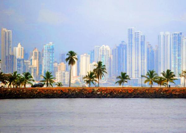 35_01-28-09_ Panama City, the Capital in Haze �������׶���������-20001.JPG