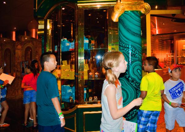 06_2014-08-03_The Fun Shops �����̵� 0001.JPG