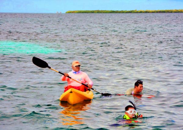 07_2014-08-05_Snorkeling Atoll, a Global Biodiversity Hotspot Ǳˮ-10001.JPG