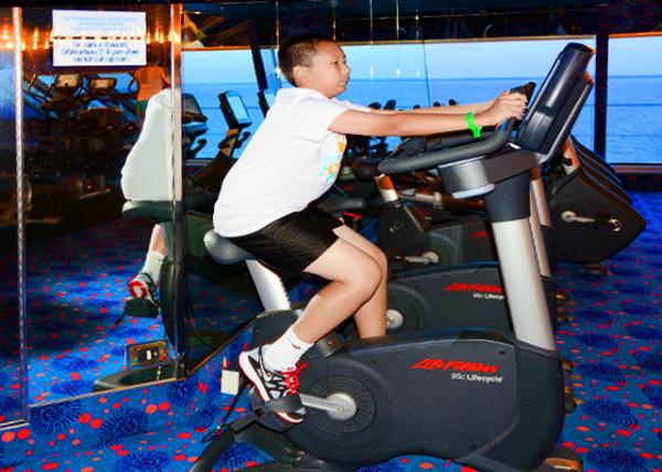 19_2014-08-05_Carnival Glory_Life Fitness Upright Bike-10001.jpg