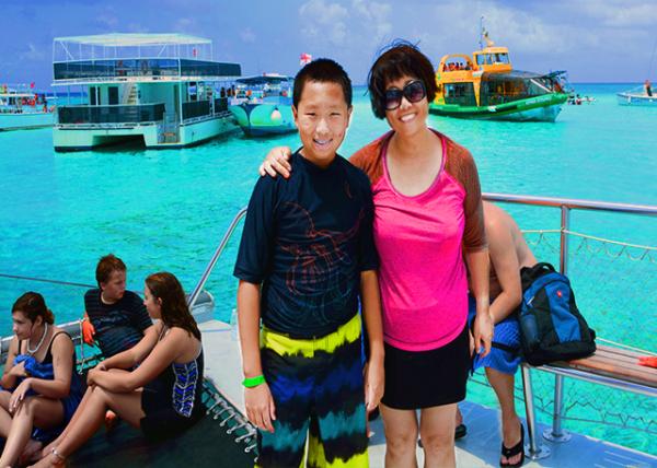 07_2014-08-07_Allura Catamaran_Sandbar @ Stingray City ���ǡ�ɳ��-60001.JPG