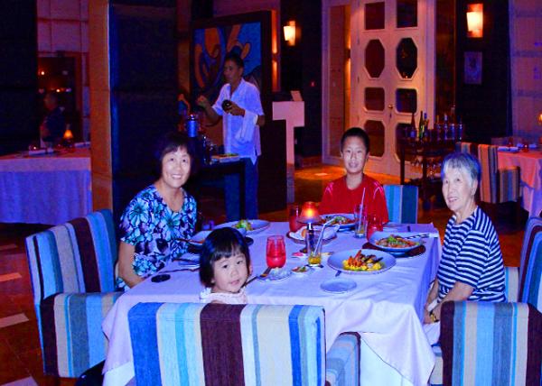 60_2014-11-03_Beloved Playa Mujeres_Lupita Mexican Restaurant-10001.JPG