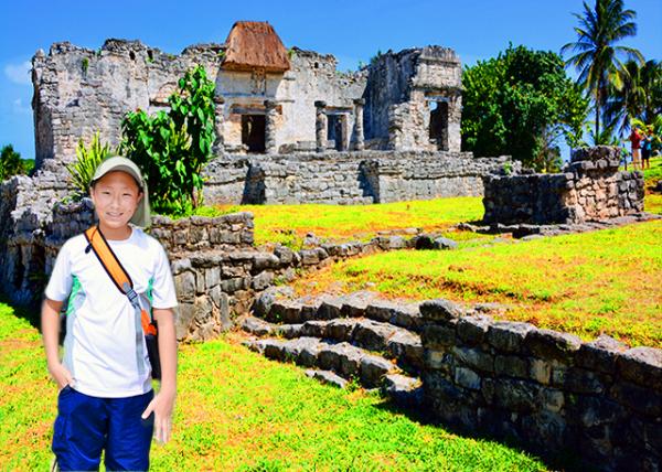 16_2014-11-04_Great Palaceor House of Columns, Served as the Residential Quarters for Tulum's Royal Court ��ʌm-10001.jpg