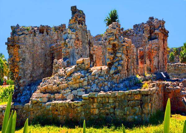 23_2014-11-04_Casa del Noreste or House of the Northeast, Likely a Residence of Noble Men or Priests within the Archeological Zone of the Late 13th Century.jpg