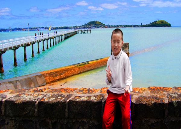 20_12-18-09_ Okahu Bay Wharf, a Perfect Vantage Point for Watching Boats-2.jpg