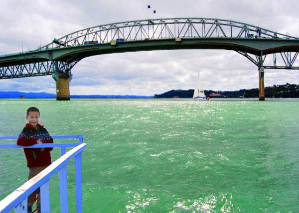 01_12-19-09_ Auckland Harbour Bridge-10001.jpg