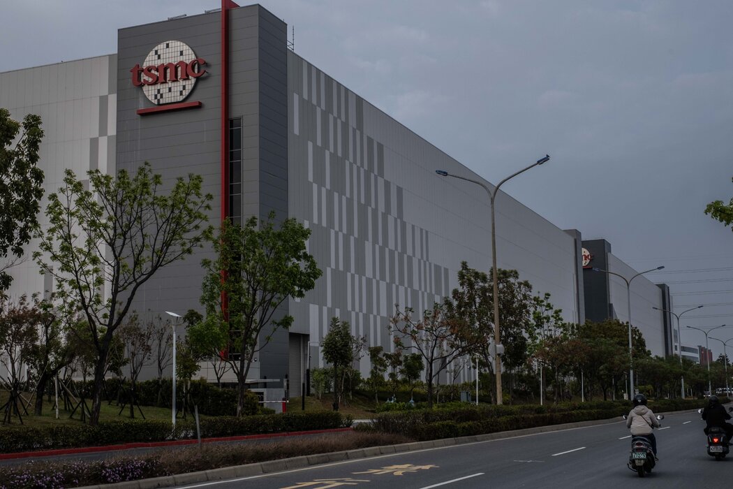 台积电今年迄今营收已超过600亿美元，同比增长30%，其产品需求随着全球人工智能的普及而急剧攀升。