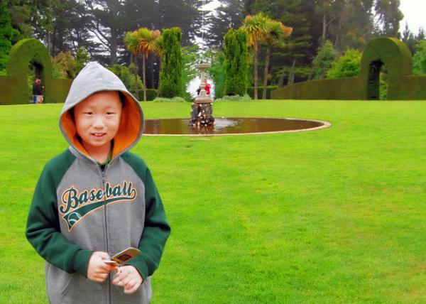 03_12-26-09_ Raised Lawn @ Larnach Castle �ӸߵĲ�ƺ0001.JPG