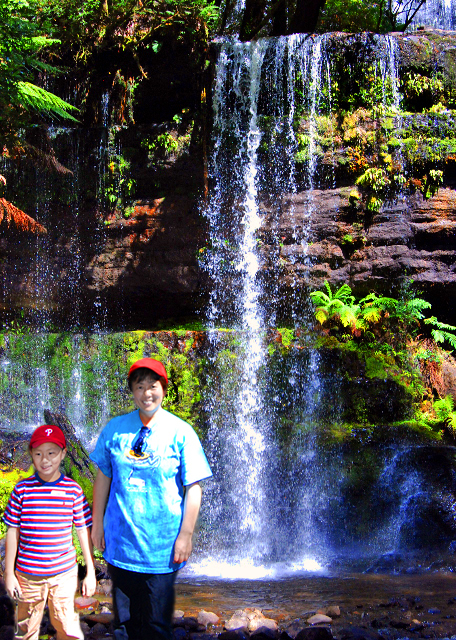 1782514065391444.jpg 22_12-30-09_ Mt. Field NP_Russell Falls in Full Vision-10001.jpg