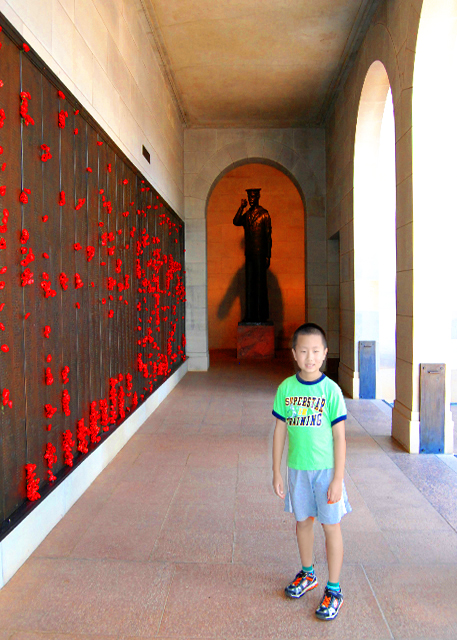 29_01-05-10_ Australian War Memorial_Roll of Honor ������ʿ����-10001.JPG