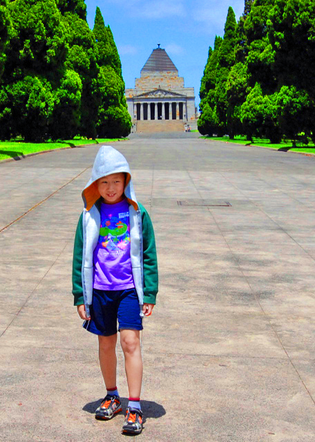 05_01-02-10_ Shrine of Remembrance in Melbourne-10001.JPG