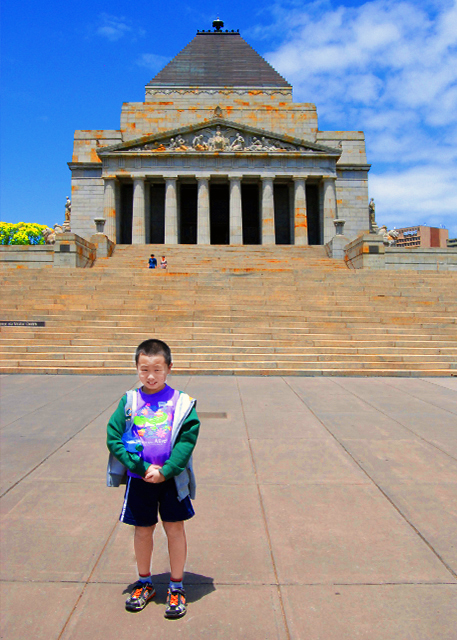 06_01-02-10_ Shrine of Remembrance in Melbourne-20001.jpg