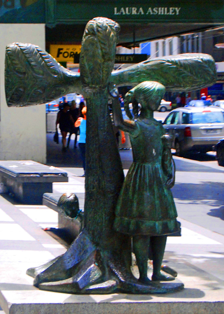 12_01-02-10_ Sculpture_Children's Tree, Bronze Statue by Tom Bass, 1963.jpg