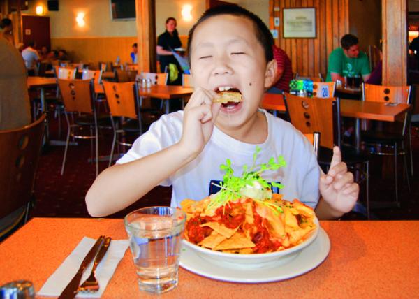 07_01-07-10_ Apollo Bay Hotel_Taco & Cheese Quesadilla ī���������ī��������ڱ�0001.JPG