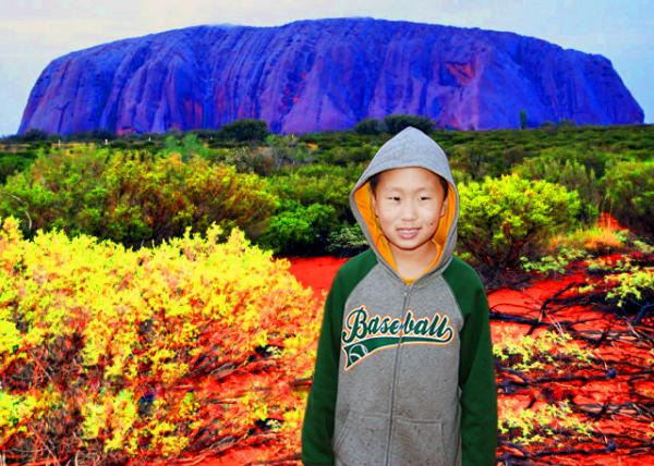 06_01-08-10_ Uluru in the Rain-10001.JPG