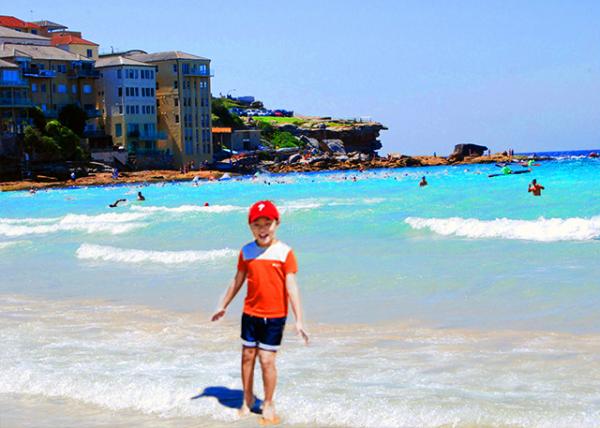 21_01-10-10_ Bondi Beach, a Premier Destination for Surfing & Beach Activities-10001.jpg