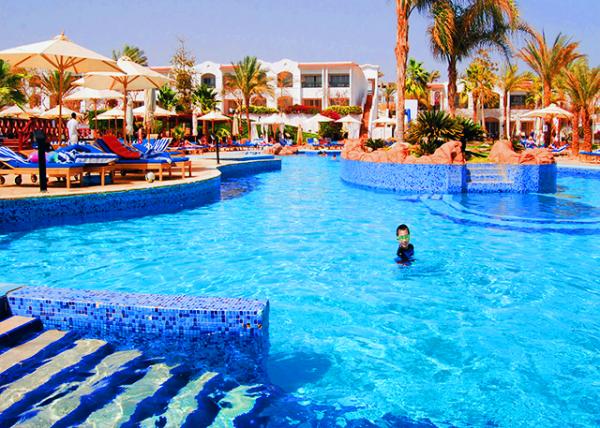 34_04-03-11_ Hilton Sharm Dream Resort-60001.jpg