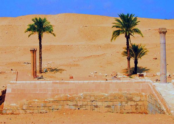 26_04-05-11_Valley Temple Belonging to Unas's Pyramid Complex.jpg
