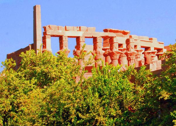 10_04-06-11_ Hall of Nectanebo �ο����ڲ�����0001.JPG