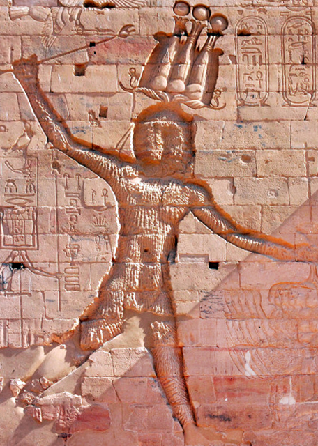 21_04-06-11_ Ptolemy XII Dedicating the Slaughtered Sacrificial Animals to Horus and Hathor �����ܽ����׵����������׸�����������Ů��-10001.JPG