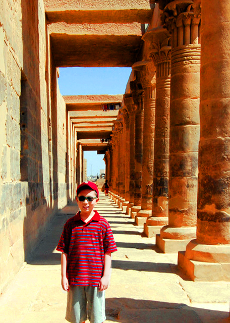 23_04-06-11_ Eastern Colonnade in the Outer or the Forecourt ����ǰԺ�Ķ�������-70001.JPG